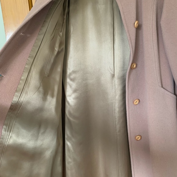 ***SOLD***Vintage full length wool coat - Picture 3 of 4